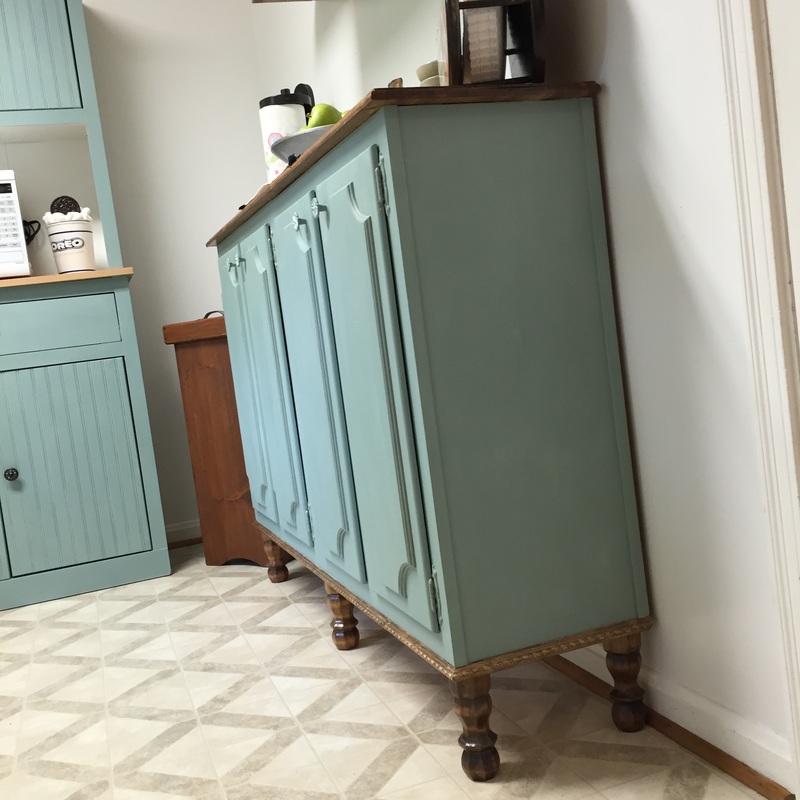 Repurposed Kitchen Cabinets with Chalk Paint
