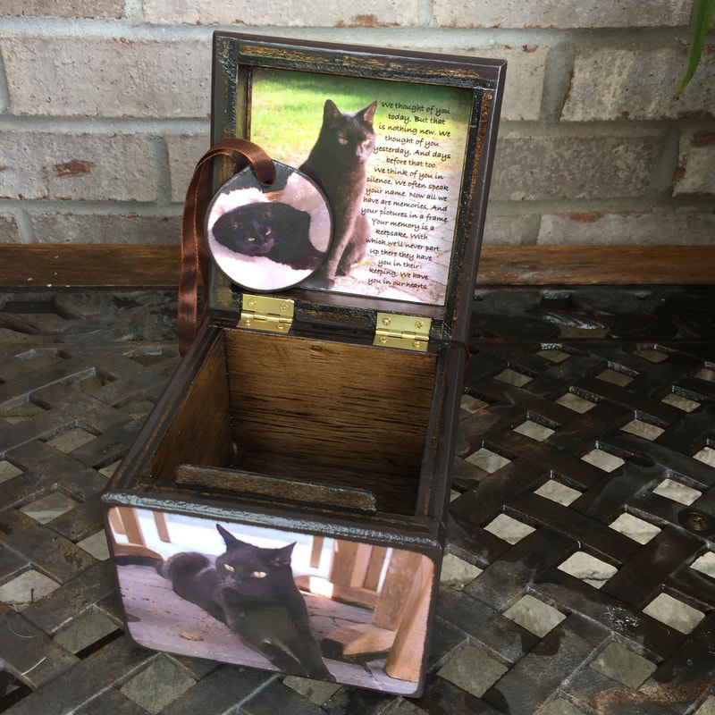 paw print cat urn